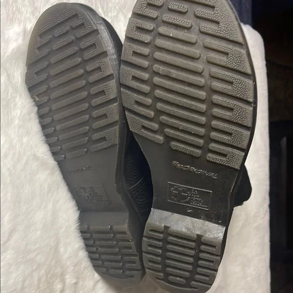 Dr Martens- Black Leather Militia Combat Boots -18 hole - Picture 14 of 14